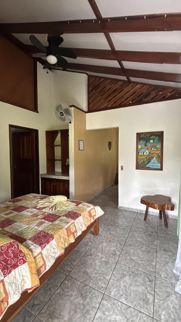 Hotel Suizo Loco Lodge & Resort Cahuita Εξωτερικό φωτογραφία