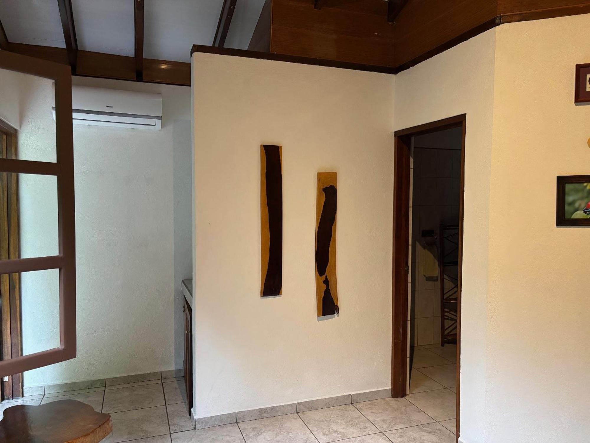 Hotel Suizo Loco Lodge & Resort Cahuita Εξωτερικό φωτογραφία