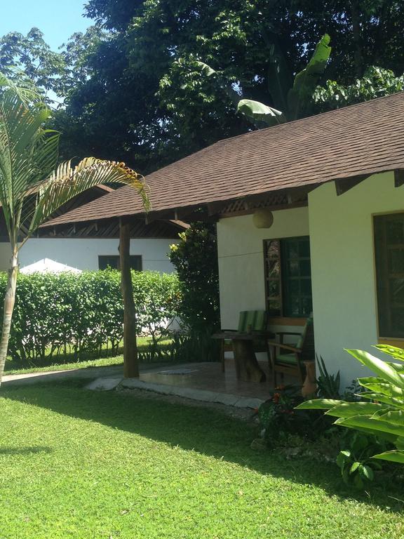 Hotel Suizo Loco Lodge & Resort Cahuita Δωμάτιο φωτογραφία